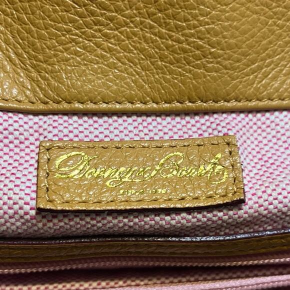 Dooney & Bourke - Pebble Grain Logo Loc Sac with Dust Bag - Picture 8 of 9